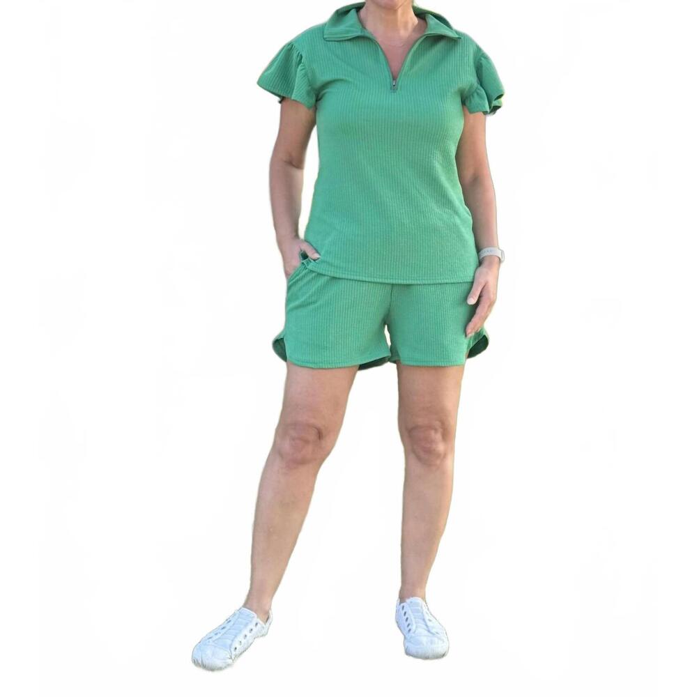 NEW SOUTHERN GRACE sydney quarter zip top in kelly green